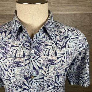 Tori Richard 100% Cotton Tropical/Hawaiian Shortsleeve Button-Down Camp Shirt